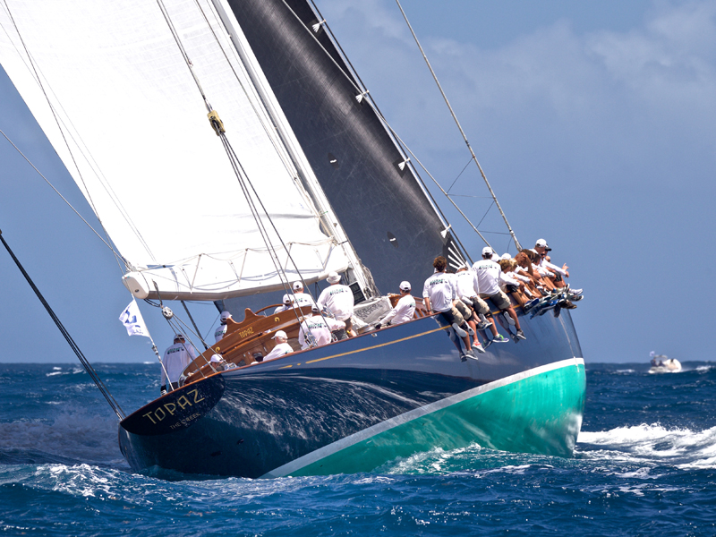 sailing yacht topaz